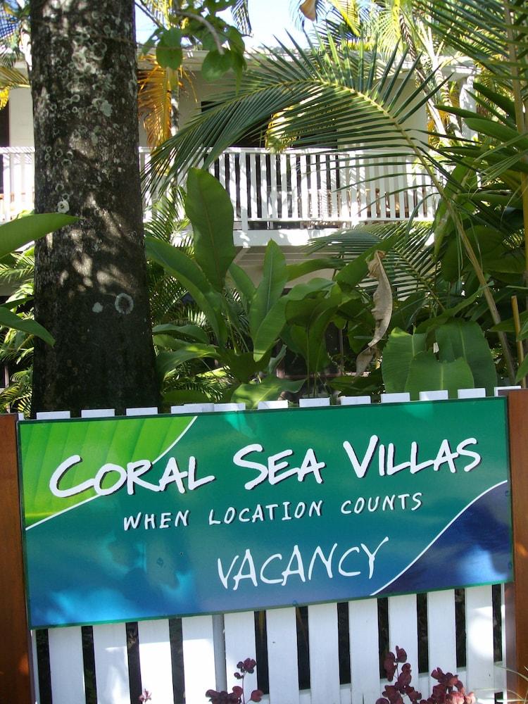 Coral Sea Villas Port Douglas Exteriör bild