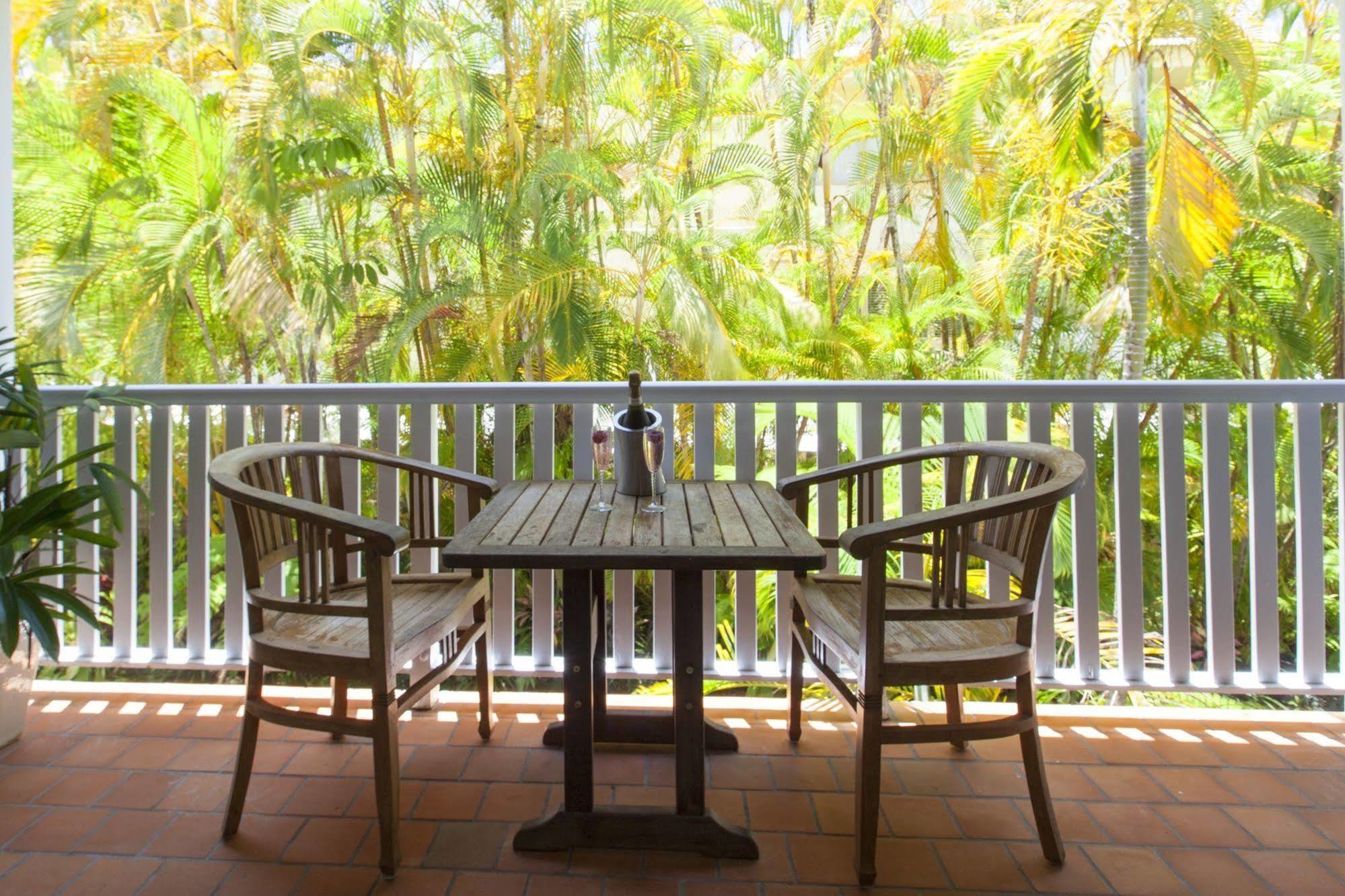 Coral Sea Villas Port Douglas Exteriör bild