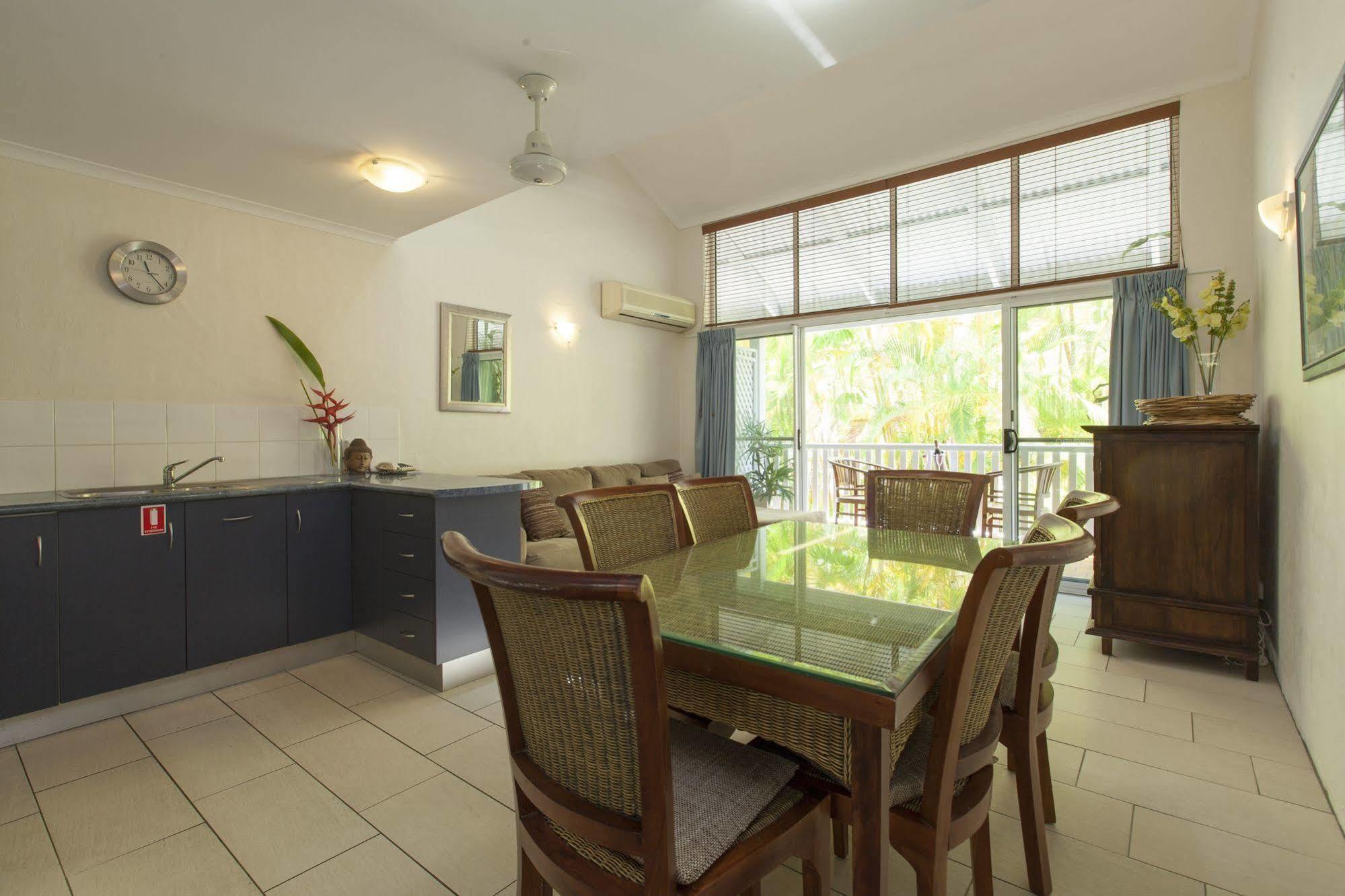 Coral Sea Villas Port Douglas Exteriör bild